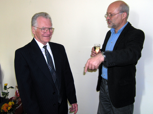 Dieter Hinkelmann (links) zum 70. Geburtstag; Foto: Verein